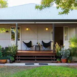 Kenilworth Apartment